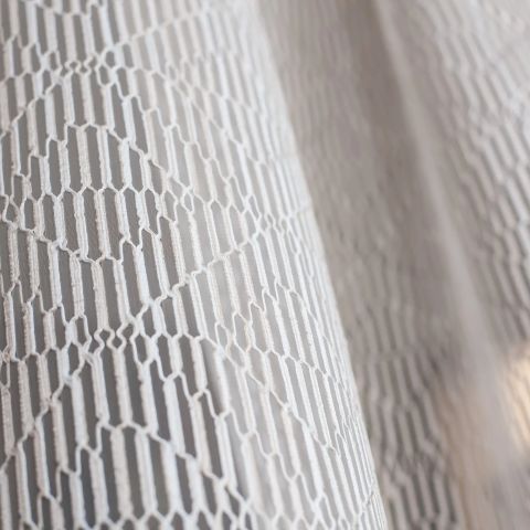 Honeycomb Trace Natural White